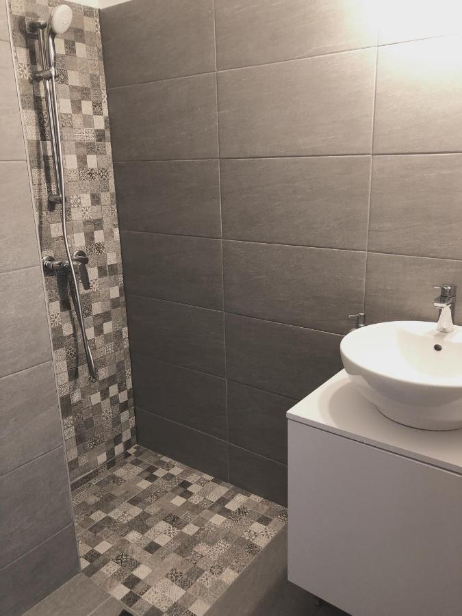 Lovely Downtown Home In Βουδαπέστη Εξωτερικό φωτογραφία